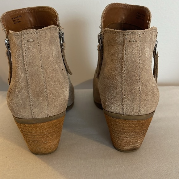 Frye booties-suede - Picture 2 of 9
